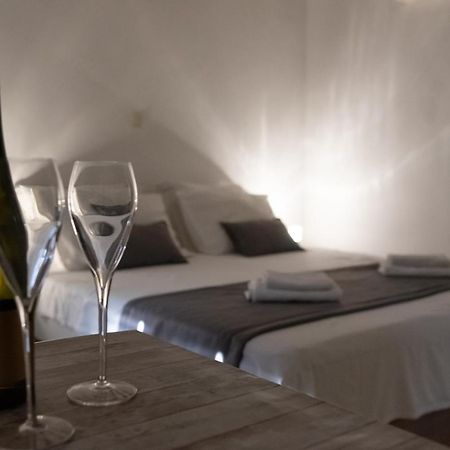 Camenno Apartments-The Heart Of Diocletian'S Palace-Open All Winter! Сплит Екстериор снимка